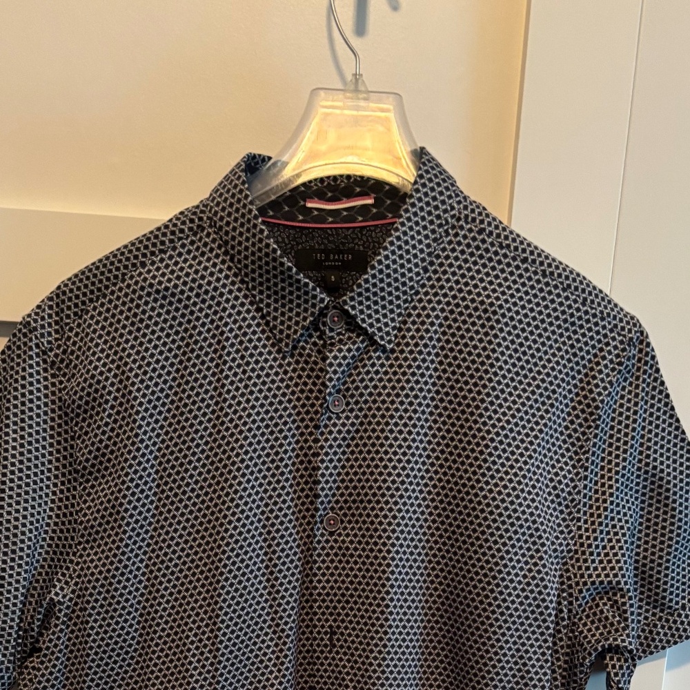 Ted baker London short sleeve dress shirt size 5